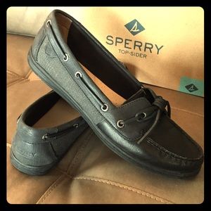 Sperry Barrelfish Black Loafer Size 11